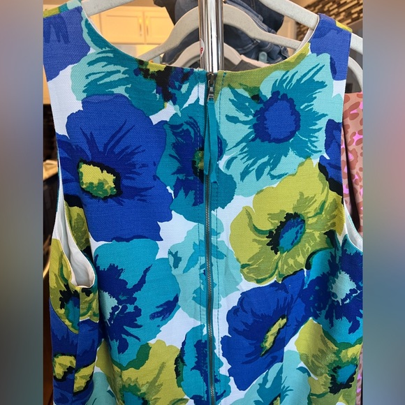 Floral Dress - Picture 2 of 4